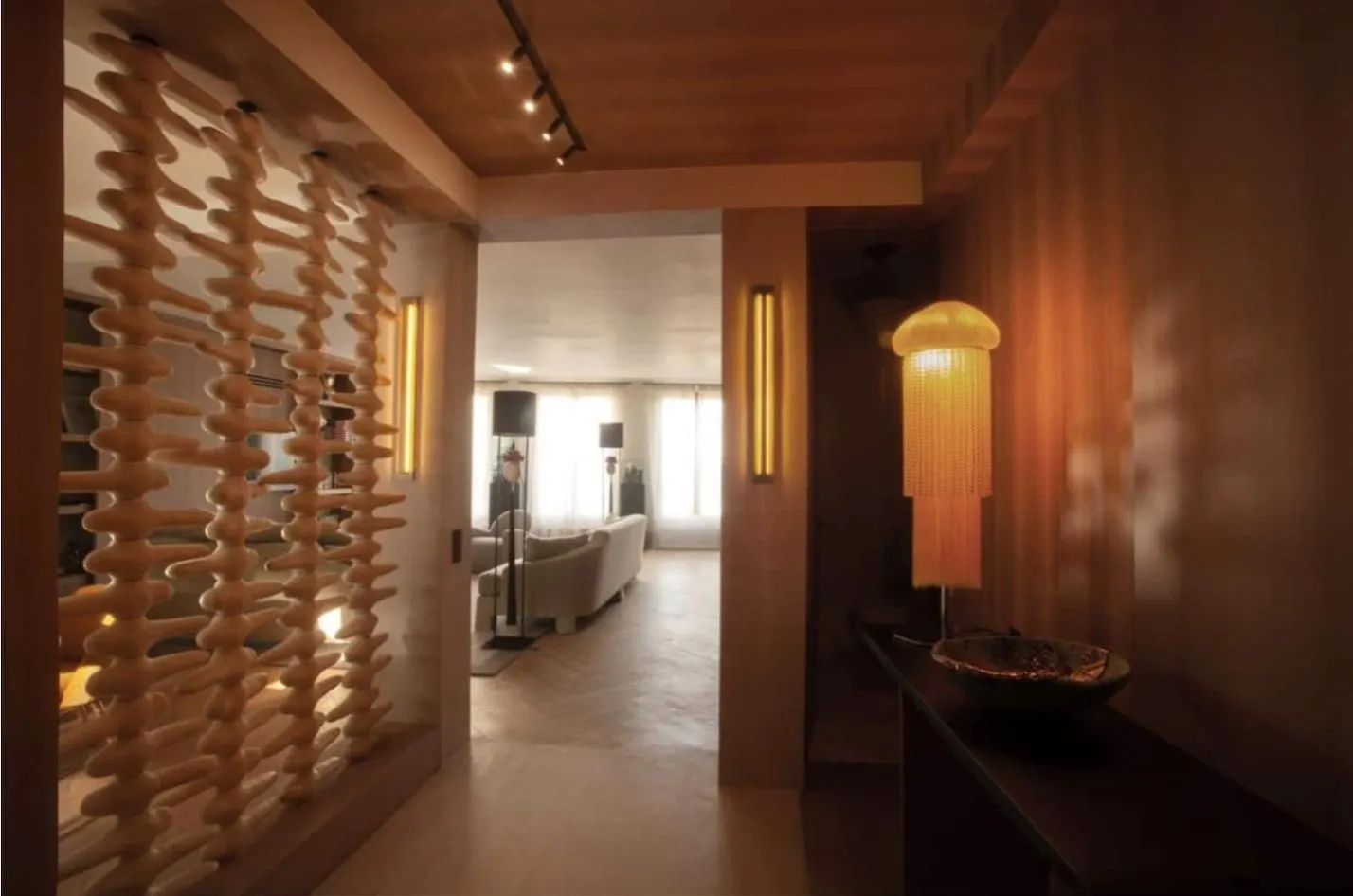 Luxueux Appartement Avec Balcon, Champs Elysees Paryż